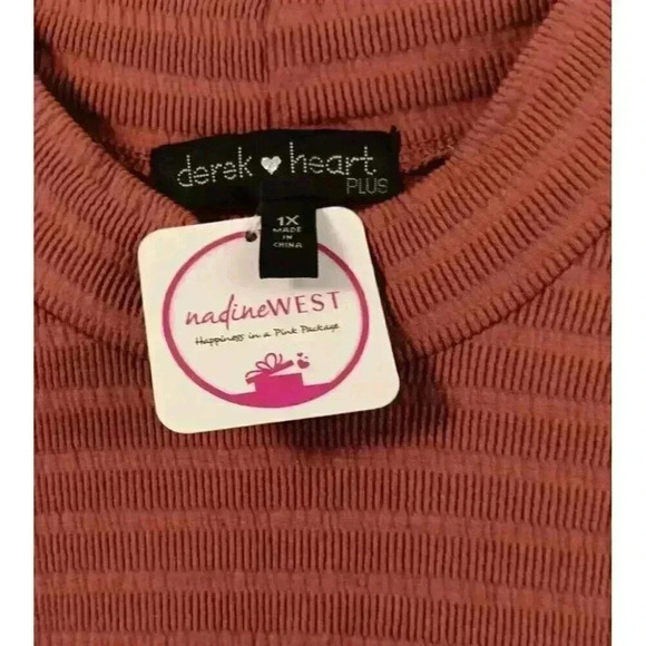 DEREK HEART PLUS Ladies 1X Turtleneck Ribbed Above The Knee Shift Dress Mauve - Picture 4 of 7